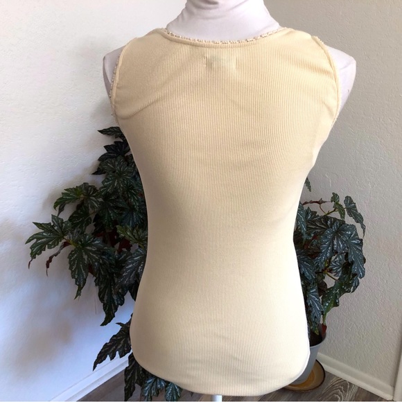 New Sundance sleeveless top - Picture 2 of 4